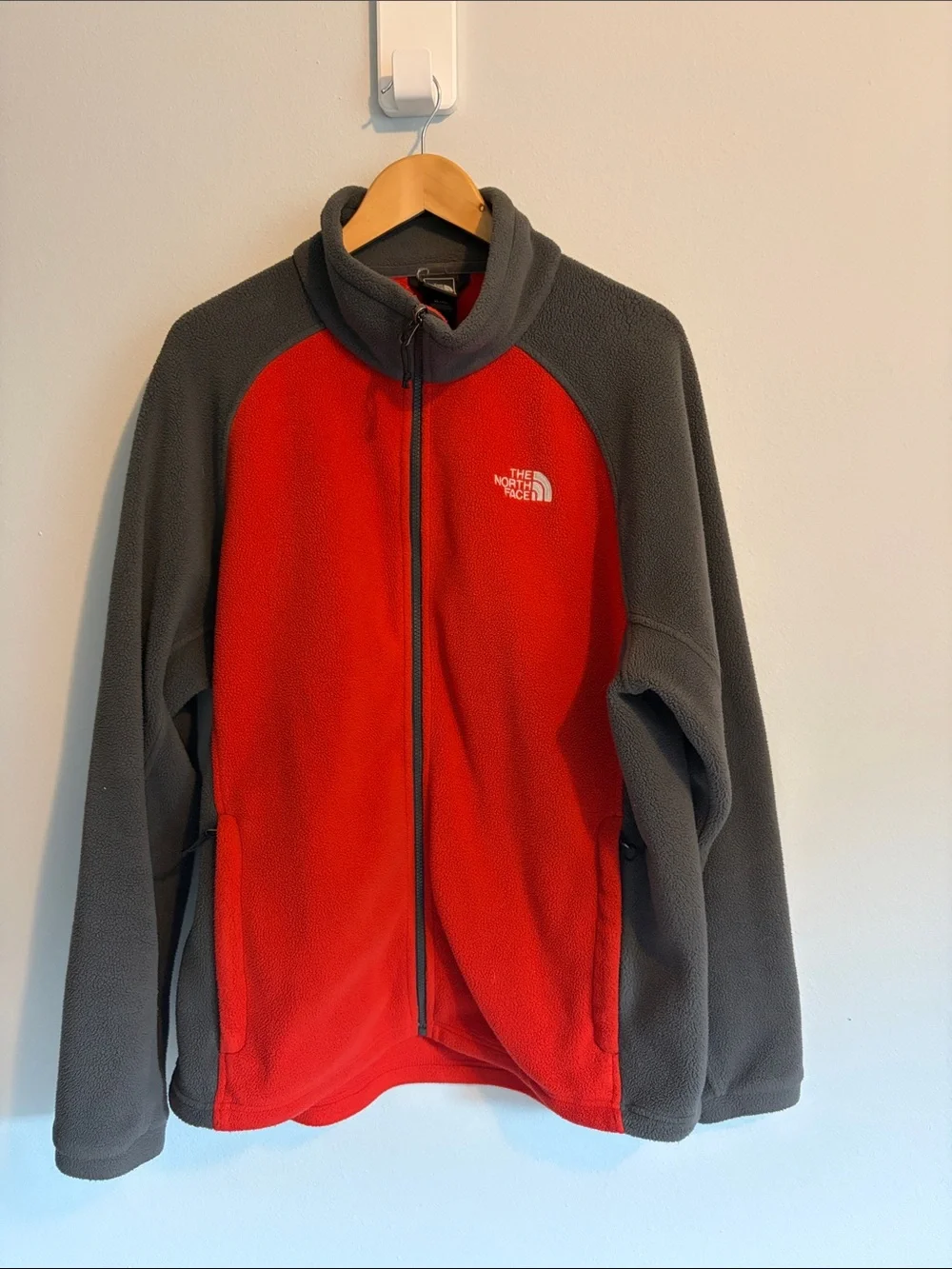 The North Face Men’s Red & Gray Full-Zip Fleece Jacket
